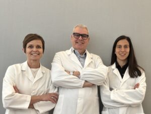 il gruppo di riabilitazione pelviperineale con la dr.ssa Evi Comploj  urologa e la fisioterapista dott.ssa Claudia Zocchi